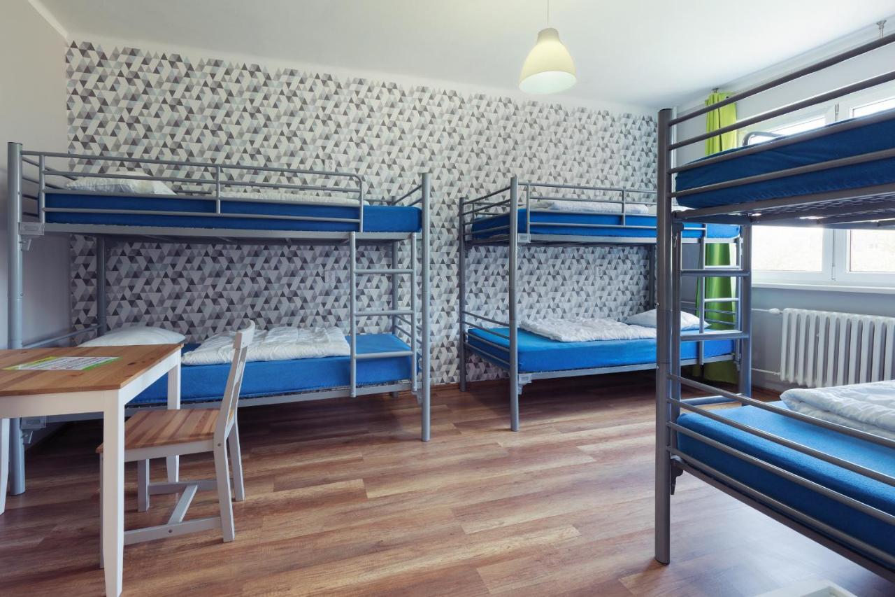 ברטיסלאבה Patio Hostel מראה חיצוני תמונה